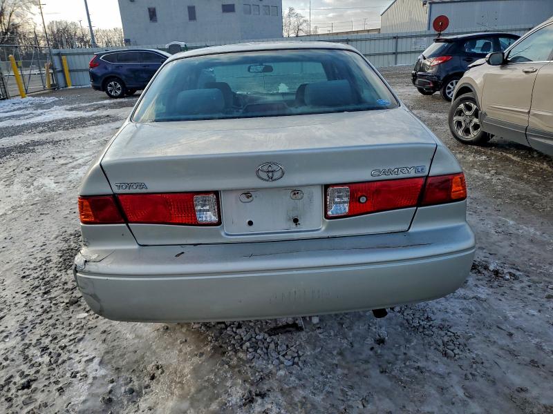 Photo 6 from auction – 2000 TOYOTA CAMRY CE with VIN 4T1BG22K4YU012148
