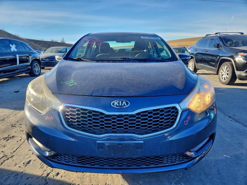 Photo 5 from auction – 2015 KIA FORTE LX with VIN KNAFX4A6XF5260124