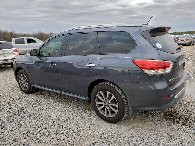 Photo 2 from auction – 2014 NISSAN PATHFINDER with VIN 5N1AR2MNXEC670071