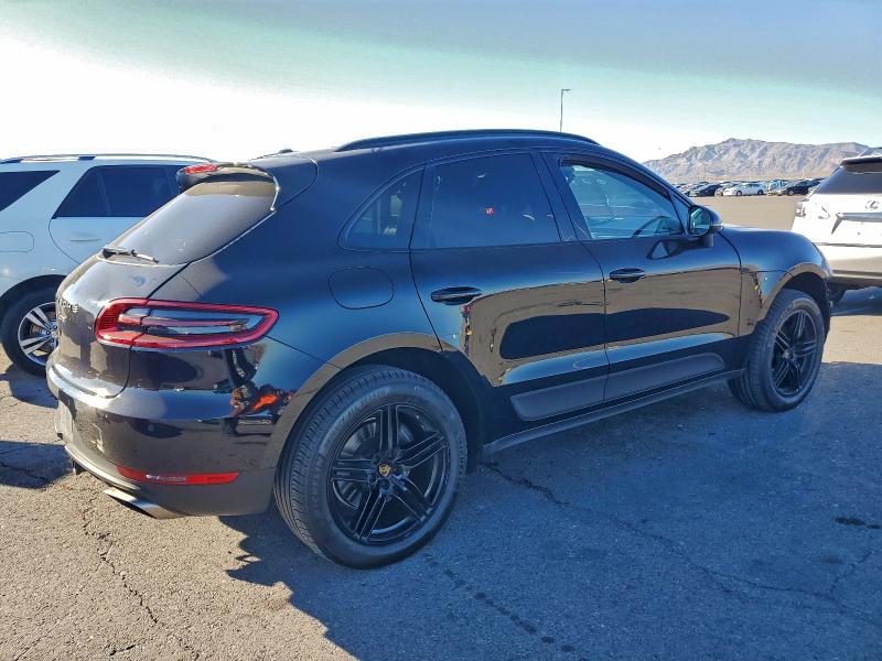 Photo 3 from auction – 2018 PORSCHE MACAN with VIN WP1AA2A54JLB22883