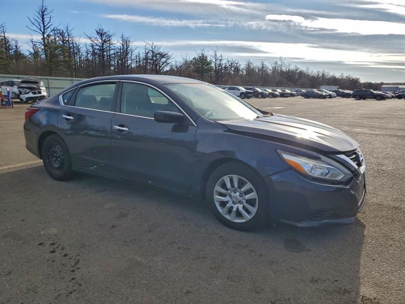 Photo 4 from auction – 2018 NISSAN ALTIMA 2.5 with VIN 1N4AL3AP1JC221198