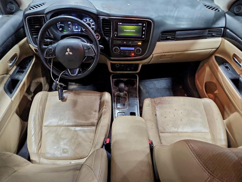 Photo 8 from auction – 2018 MITSUBISHI OUTLANDER with VIN JA4AZ3A30JZ050716
