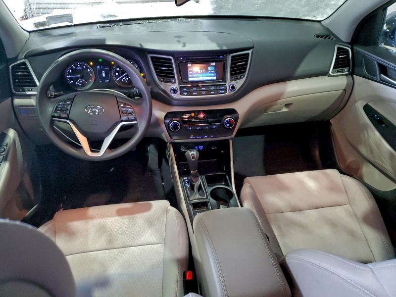 Photo 8 from auction – 2018 HYUNDAI TUCSON SE with VIN KM8J2CA47JU747358