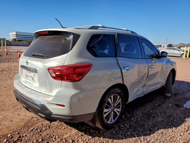 Photo 3 from auction – 2017 NISSAN PATHFINDER with VIN 5N1DR2MNXHC673523