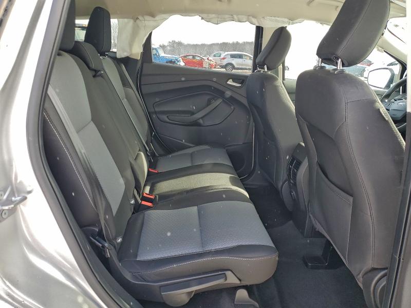 Photo 11 from auction – 2019 FORD ESCAPE SE with VIN 1FMCU9GD1KUB51645