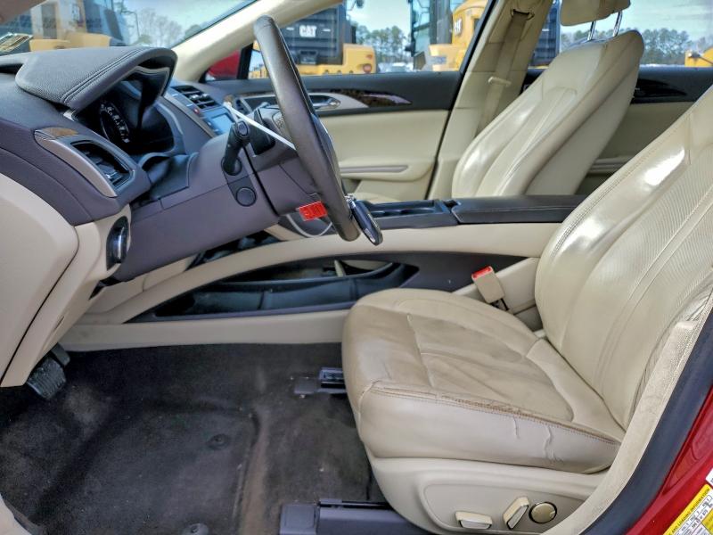 Photo 7 from auction – 2013 LINCOLN MKZ with VIN 3LN6L2G90DR806598