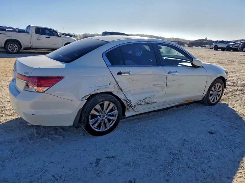 Photo 3 from auction – 2012 HONDA ACCORD EX with VIN 1HGCP3F71CA004573