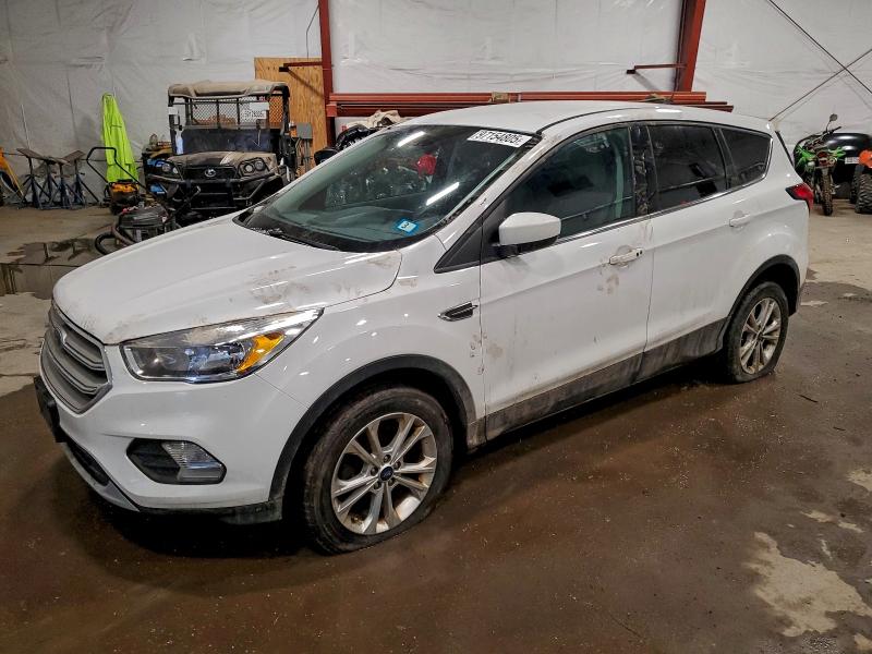 Photo 1 from auction – 2019 FORD ESCAPE SE with VIN 1FMCU9GD3KUB32210
