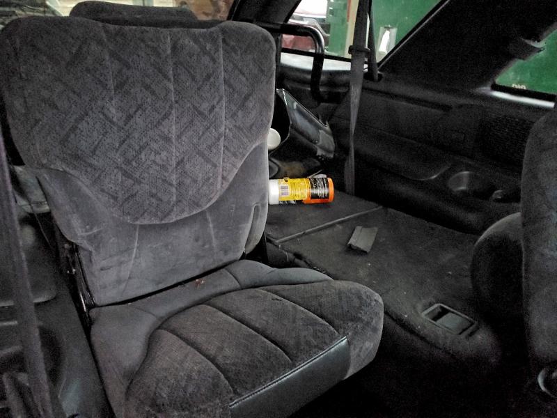 Photo 10 from auction – 2001 GMC JIMMY with VIN 1GKCS18W31K172328