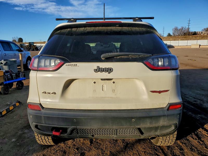 Photo 6 from auction – 2019 JEEP CHEROKEE T with VIN 1C4PJMBX0KD313817