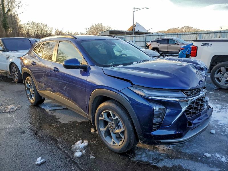 Photo 4 from auction – 2024 CHEVROLET TRAX 1LT with VIN KL77LHE23RC174698