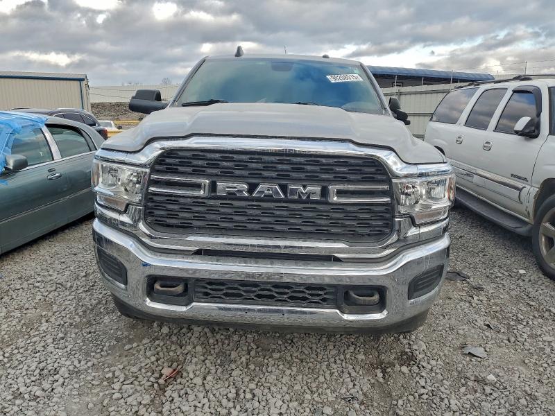 Photo 5 from auction – 2022 RAM 2500 BIG H with VIN 3C6UR5DL7NG344976
