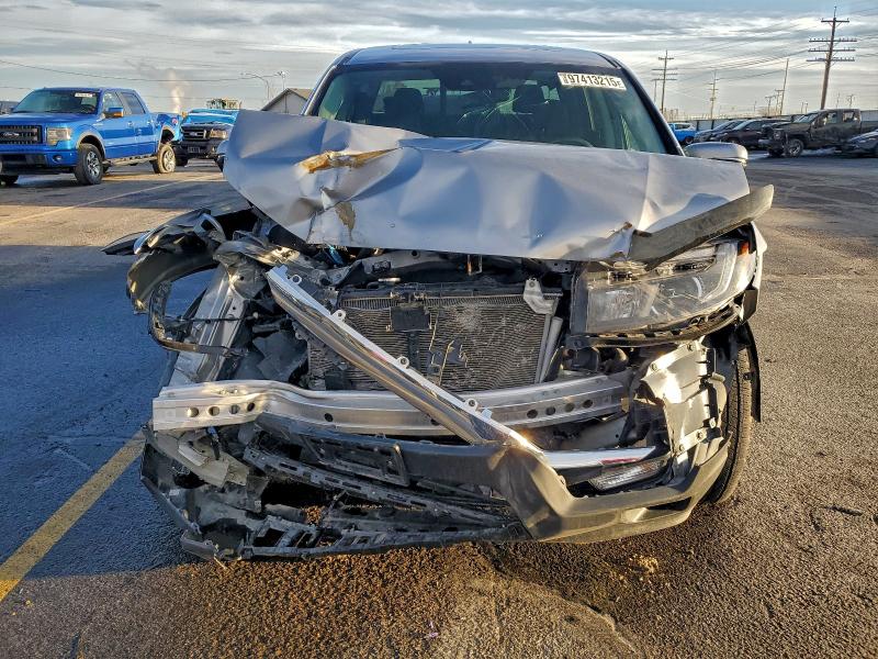 Photo 5 from auction – 2023 HONDA RIDGELINE with VIN 5FPYK3F52PB013448