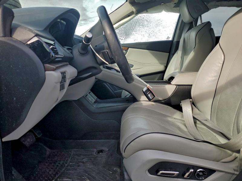 Photo 7 from auction – 2019 ACURA RDX ADVANC with VIN 5J8TC2H71KL044495