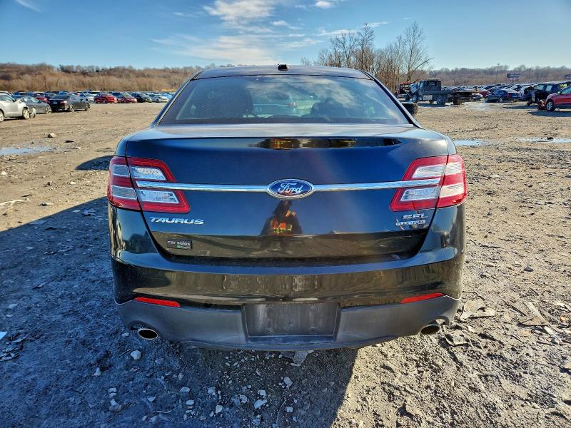 Photo 6 from auction – 2013 FORD TAURUS SEL with VIN 1FAHP2E86DG148309