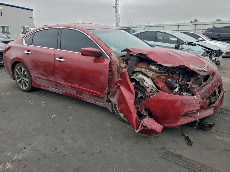 Photo 4 from auction – 2017 NISSAN ALTIMA 2.5 with VIN 1N4AL3AP3HC114910