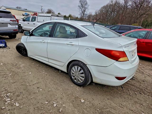 Photo 2 from auction – 2013 HYUNDAI ACCENT GLS with VIN KMHCT4AE3DU456509
