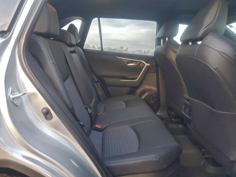 Photo 11 from auction – 2025 TOYOTA RAV4 XSE with VIN 2T3E6RFVXSW089344
