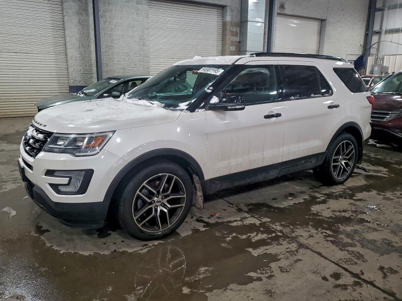 FORD EXPLORER S 2017 with VIN 1FM5K8GT8HGD99432 - Photo from auction