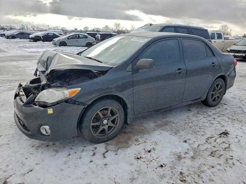 TOYOTA COROLLA BA 2013 z numerem VIN 2T1BU4EE8DC051492 - Zdjęcie z aukcji