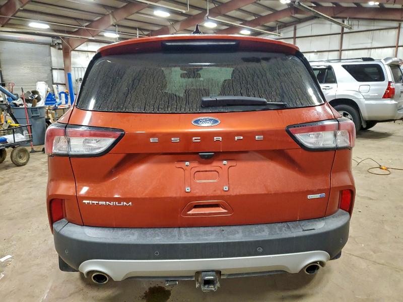 Photo 6 from auction – 2020 FORD ESCAPE TIT with VIN 1FMCU9J93LUA52444