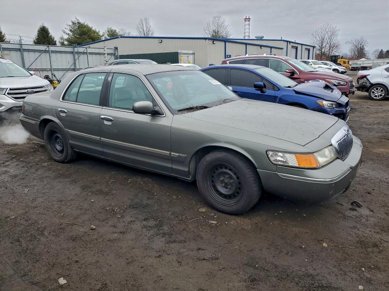 Photo 4 from auction – 2001 MERCURY GRAND MARQ with VIN 2MEFM74W81X631392