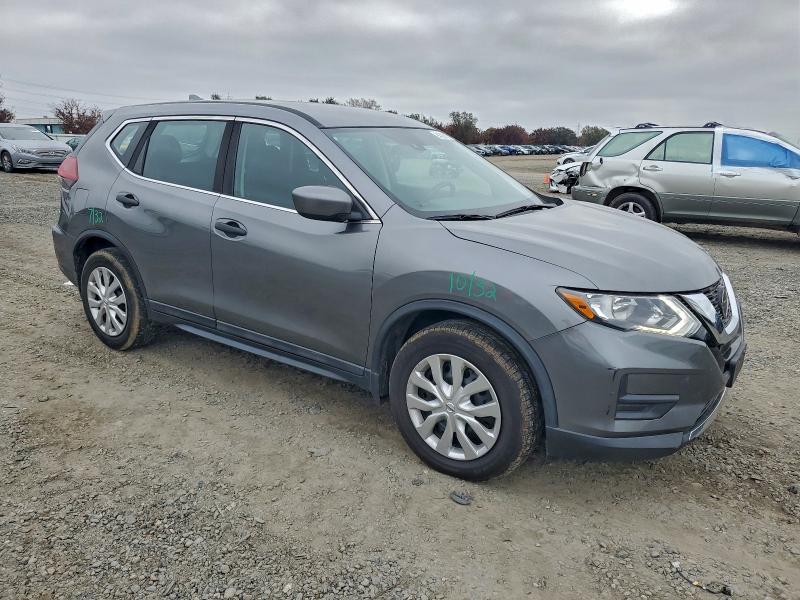 Photo 4 from auction – 2020 NISSAN ROGUE S with VIN 5N1AT2MT7LC734550