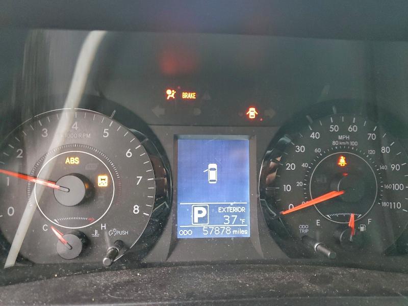 Photo 9 from auction – 2017 TOYOTA SIENNA LE with VIN 5TDKZ3DC8HS876084