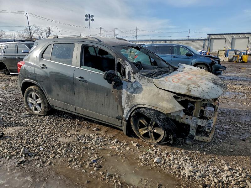 Photo 4 from auction – 2017 CHEVROLET TRAX 1LT with VIN 3GNCJPSB0HL239930