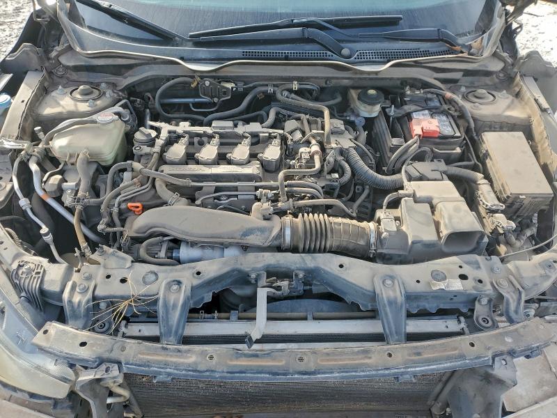 Photo 11 from auction – 2016 HONDA CIVIC with VIN 2HGFC1F33GH631017