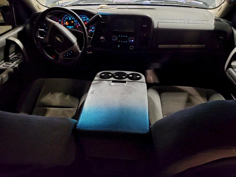 Фото 8 с аукциона – 2007 CHEVROLET SILVERADO с VIN 2GCEK13C971643733