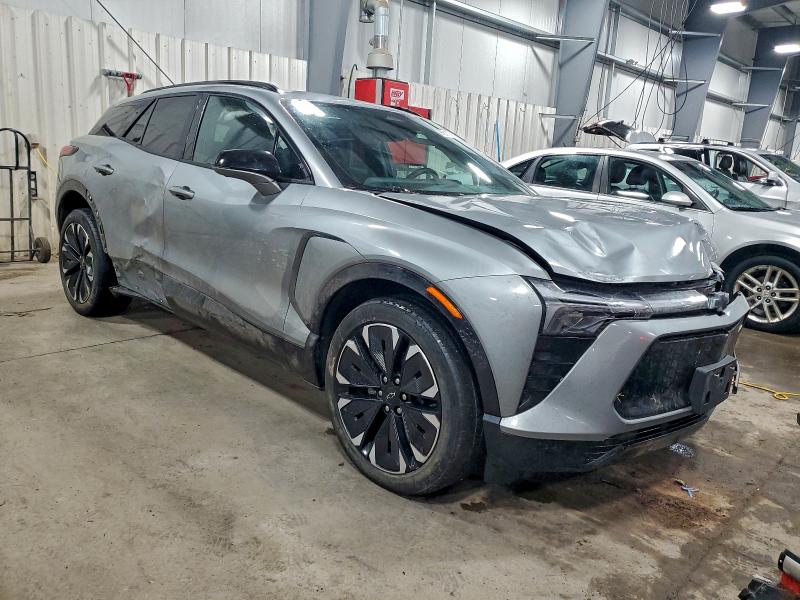 Photo 4 from auction – 2024 CHEVROLET BLAZER RS with VIN 3GNKDCRJ4RS127907
