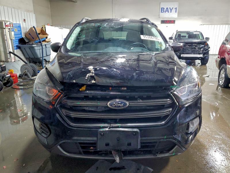 Photo 5 from auction – 2019 FORD ESCAPE SEL with VIN 1FMCU9HD2KUB96849