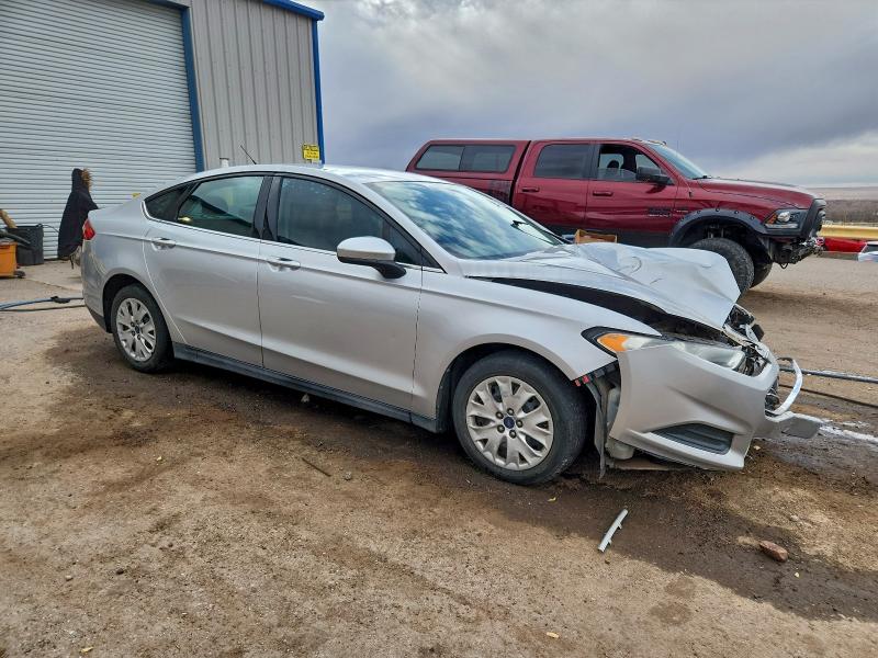 Photo 4 from auction – 2013 FORD FUSION S with VIN 3FA6P0G78DR163970