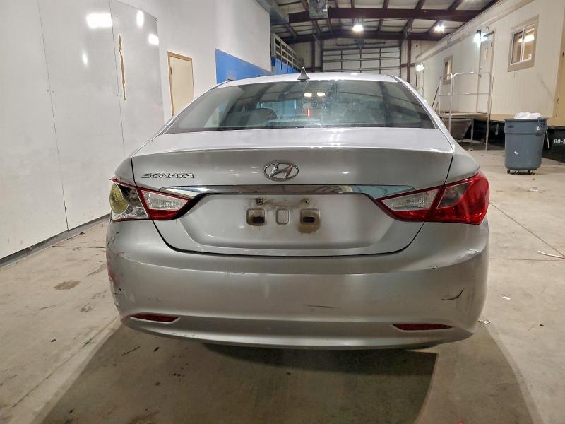 Photo 6 from auction – 2011 HYUNDAI SONATA GLS with VIN 5NPEB4AC8BH052661