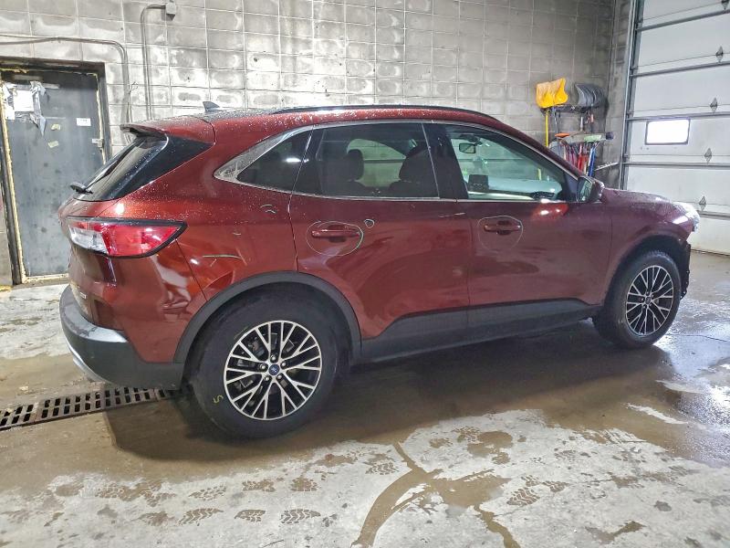 Photo 3 from auction – 2021 FORD ESCAPE with VIN 1FMCU0LZXMUA69428