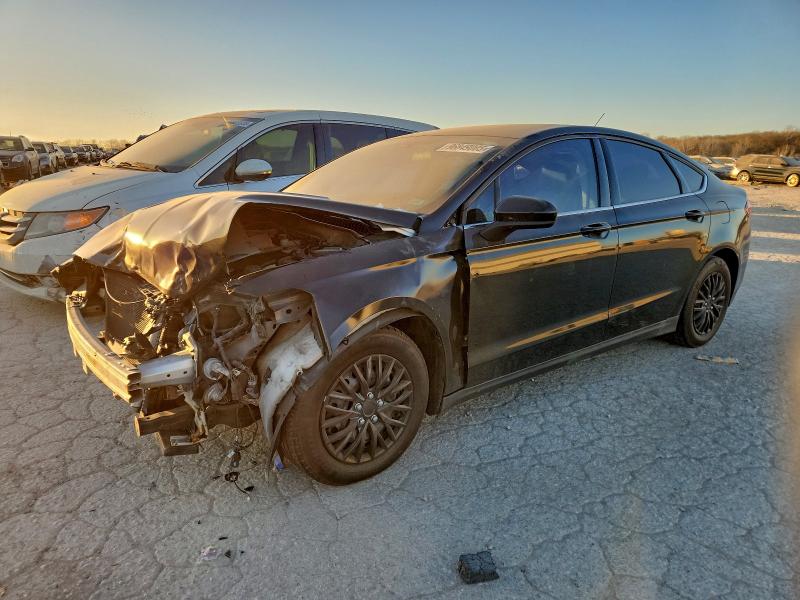 FORD FUSION S 2014 with VIN 1FA6P0G77E5402669 - Photo from auction