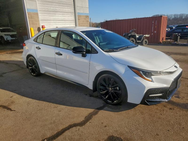 Photo 4 from auction – 2022 TOYOTA COROLLA SE with VIN 5YFS4MCE6NP110429