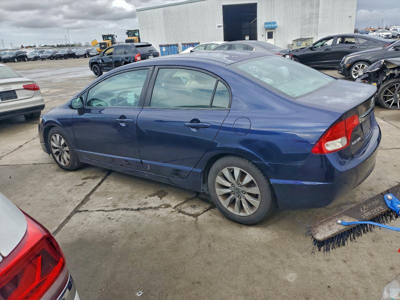 Photo 2 from auction – 2011 HONDA CIVIC EX with VIN 2HGFA1F86BH545355