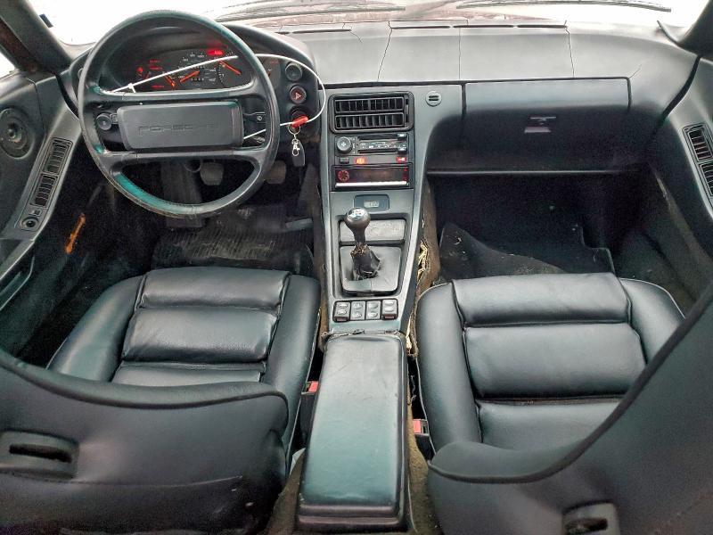 Photo 8 from auction – 1985 PORSCHE 928 with VIN WP0JB0923FS860913