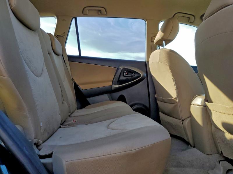 Photo 11 from auction – 2010 TOYOTA RAV4 with VIN JTMZF4DV5AD015557