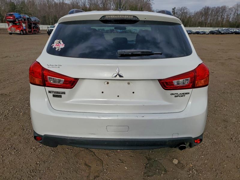 صورة رقم 6 من المزاد - 2013 MITSUBISHI OUTLANDER مع VIN 4A4AR5AU2DE016680