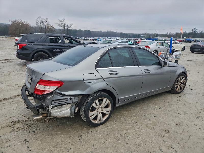 Zdjęcie 3 z aukcji – 2011 MERCEDES-BENZ C z VIN WDDGF5EB7BR170123