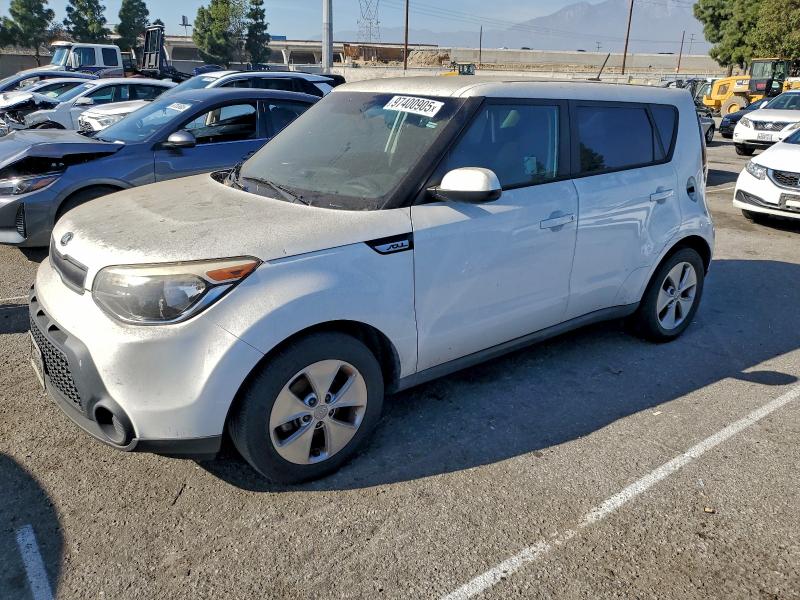 KIA SOUL 2016 with VIN KNDJN2A25G7258744 - Photo from auction