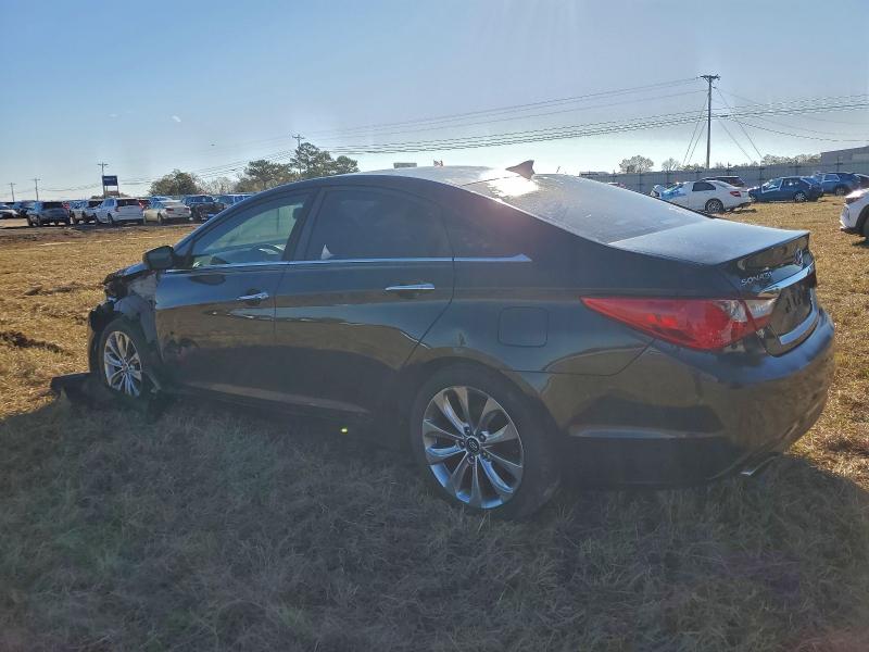 Photo 2 from auction – 2013 HYUNDAI SONATA SE with VIN 5NPEC4AC8DH648711