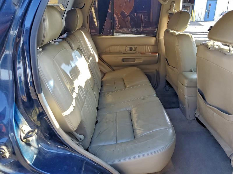 Photo 11 from auction – 2002 INFINITI QX4 with VIN JNRDR09X32W210566