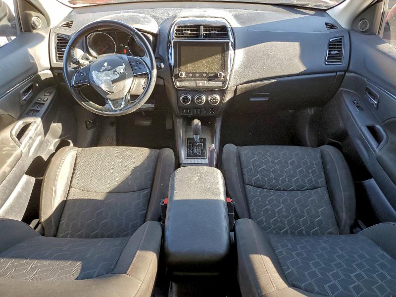 Photo 8 from auction – 2022 MITSUBISHI OUTLANDER with VIN JA4APUAU8NU013940