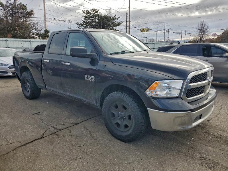 Photo 4 from auction – 2018 RAM 1500 SLT with VIN 1C6RR6GGXJS324363