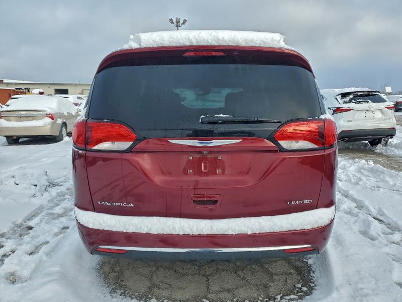 Photo 6 from auction – 2018 CHRYSLER PACIFICA L with VIN 2C4RC1GG2JR116718