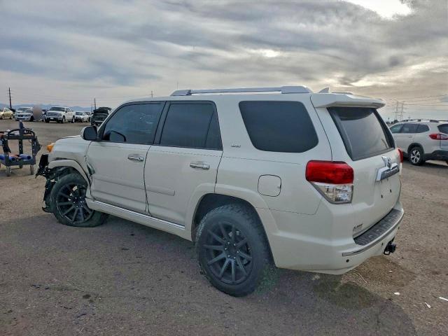 Photo 2 from auction – 2011 TOYOTA 4RUNNER SR with VIN JTEZU5JR6B5018834